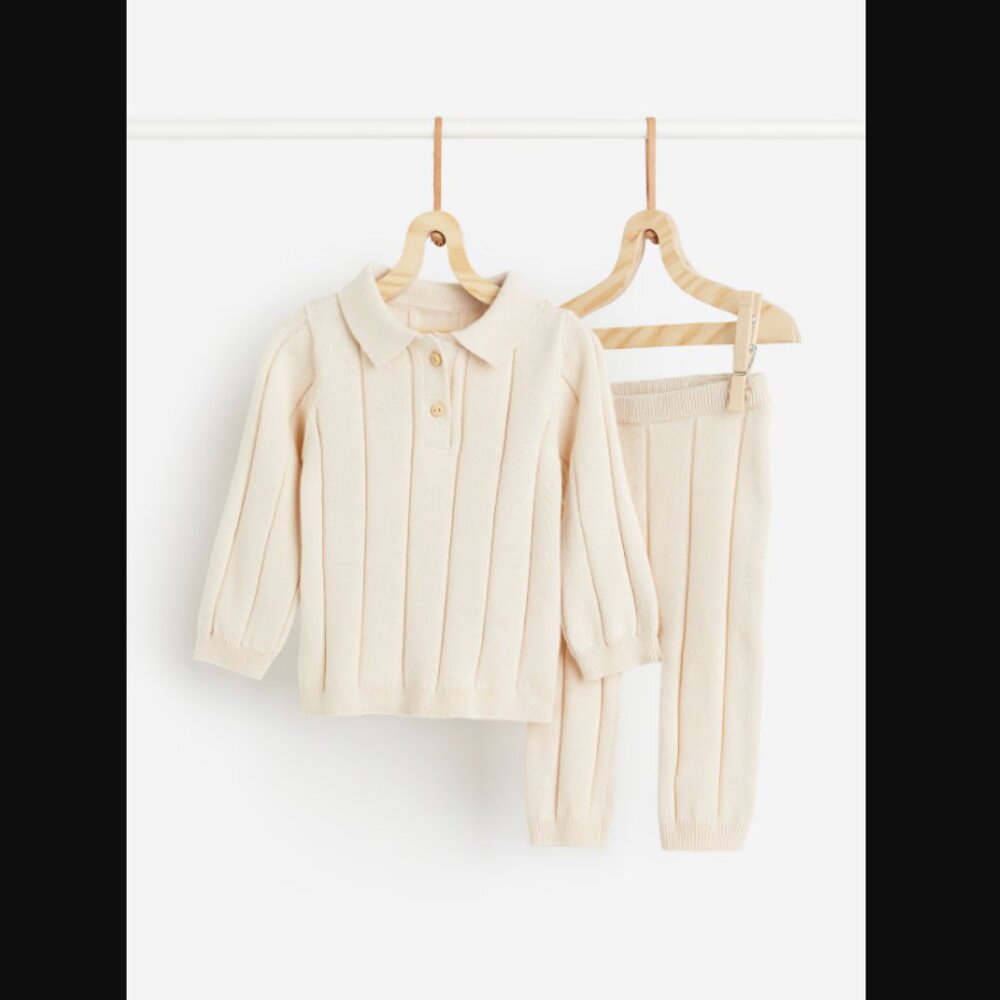 H&M Beige Knit 2pc Baby Outfit, 6-9mth EUC